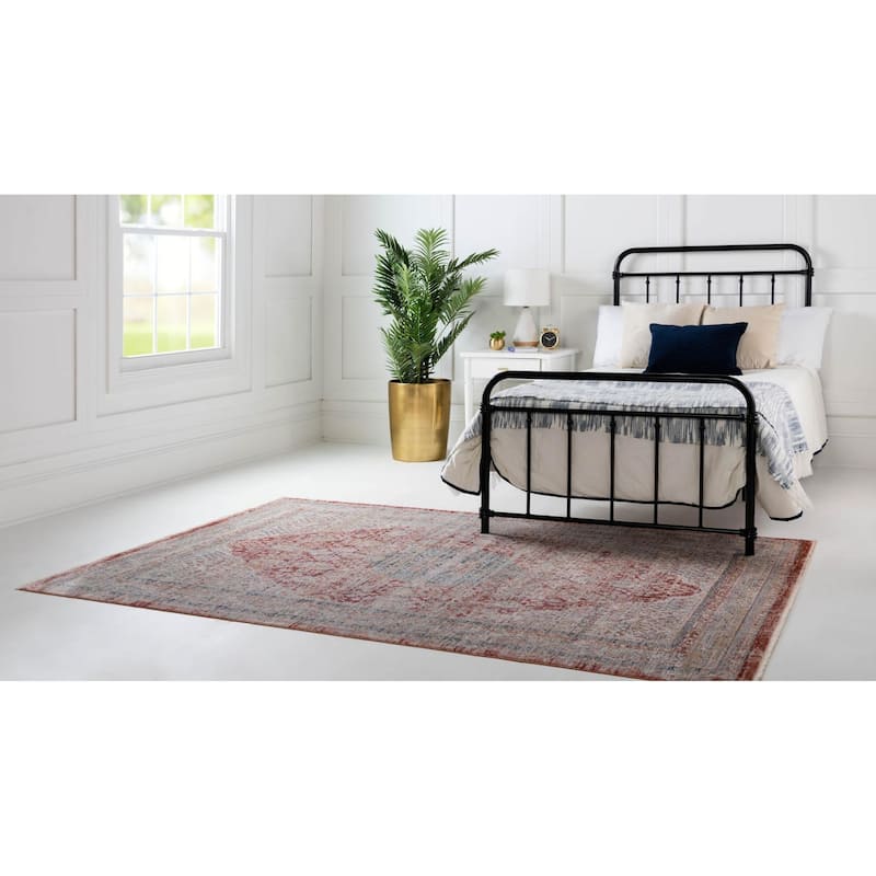 Traditional Falmouth Collection Area Rug