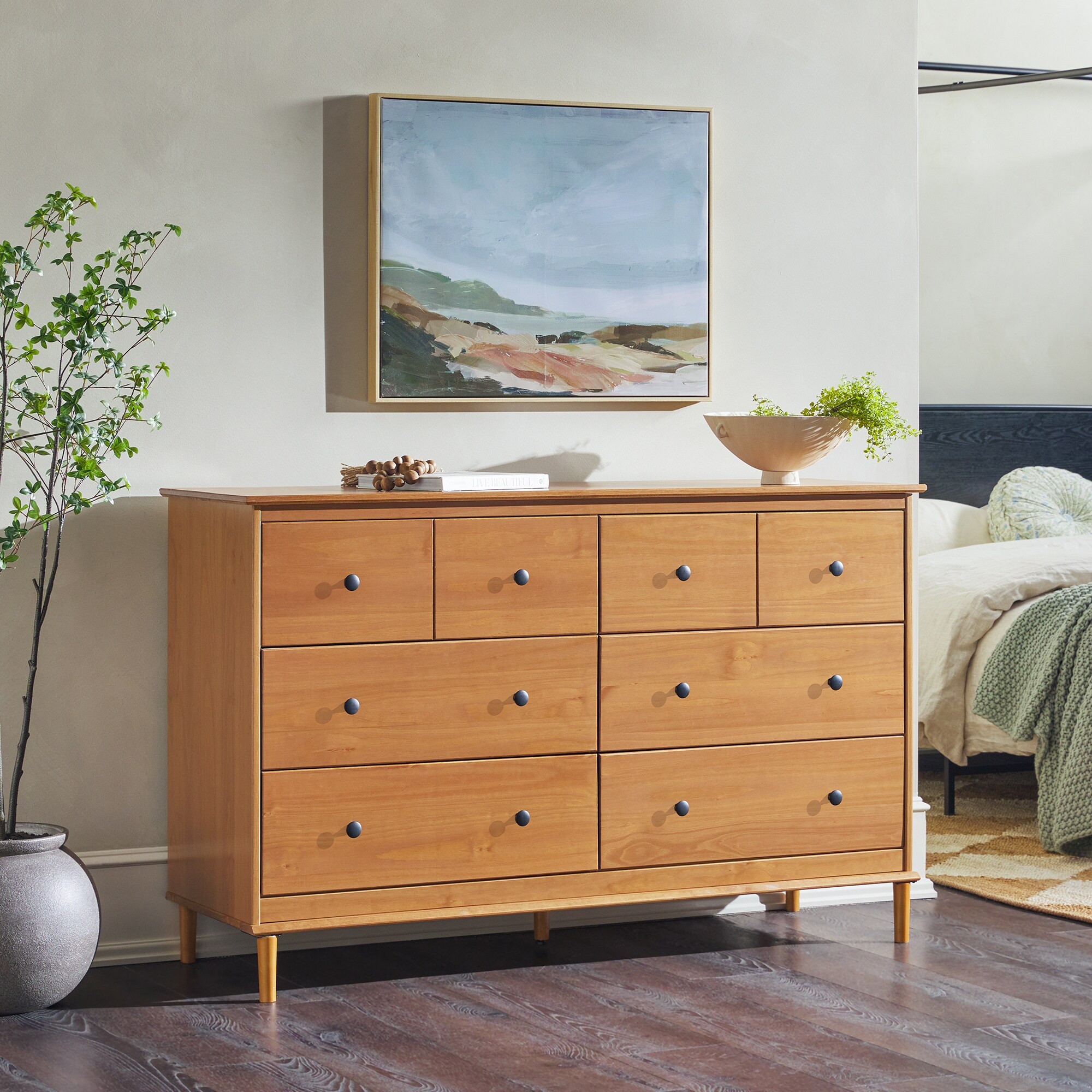 Middlebrook Bullrushes 6 Drawer Solid Wood Dresser On Sale Bed