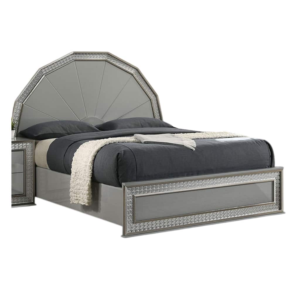 Cyl Queen Bed, Metallic Gray, Scale Molded Trim, Rubberwood, LED Lit
