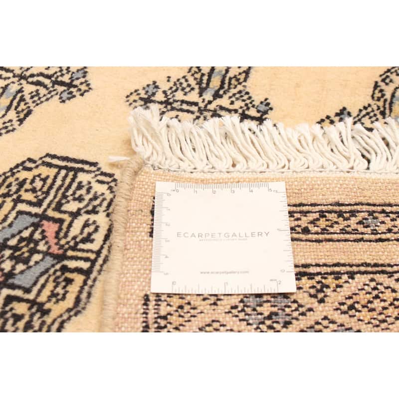 ECARPETGALLERY Hand-knotted Peshawar Bokhara Beige Wool Rug - 3'1 x 4'10