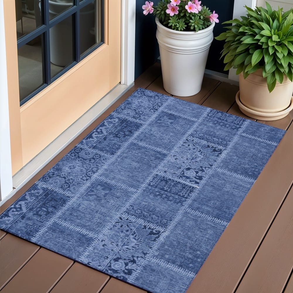 HomeRoots Patchwork Transitional Rectangle Outdoor Rug