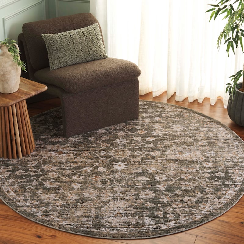 SAFAVIEH Hazel Heti Traditional Oriental Rug - 6' Round - Green/Beige