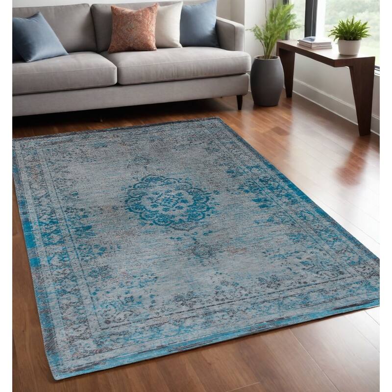 Lama Non Skid Woven Area Rug By HomeRoots - 72' X '48' X '0.12 - Gray and Green - Rectangle