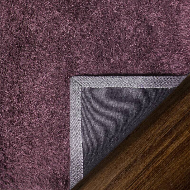 Superior Hand-tufted Plush Solid Shag Indoor Area Rug