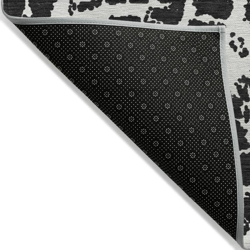 Allomi Unique Abstract Weather Resistant Timeless Fusion Outdoor Rug