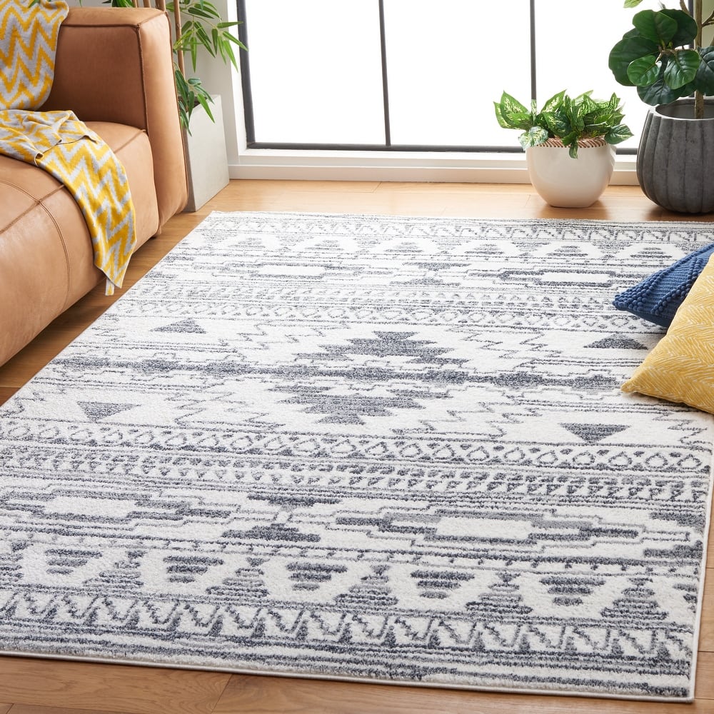 SAFAVIEH Layla Rimma Moroccan Rustic Rug
