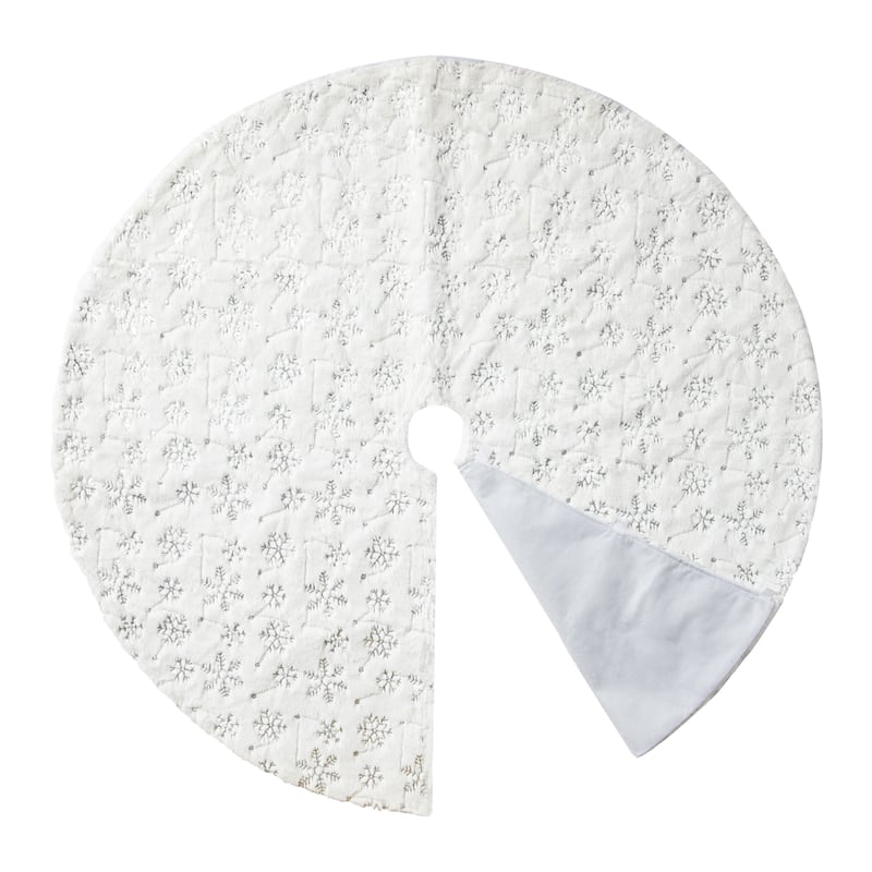 Glitzhome 48"D White Plush Glitter Snowflake Christmas Tree Skirt