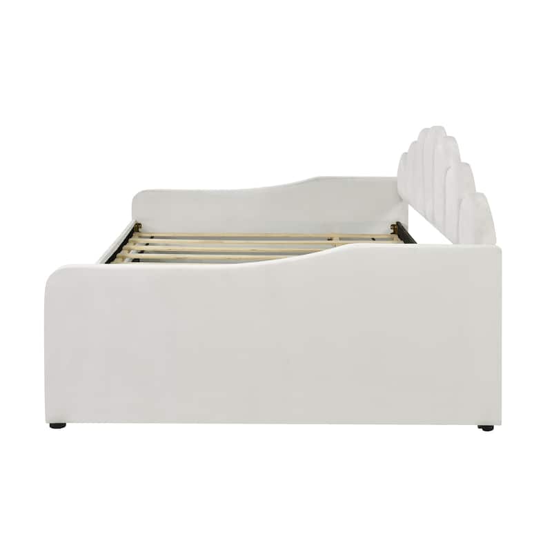 Full Upholstery Daybed with Shell Shaped Backrest and Trundle