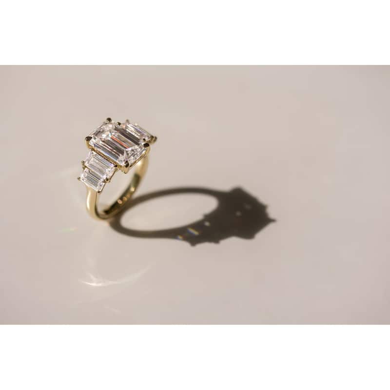 ​Kobelli 7.5 Carat Moissanite 14k Solid Gold 5-Stone Emerald Elsa Engagement Ring