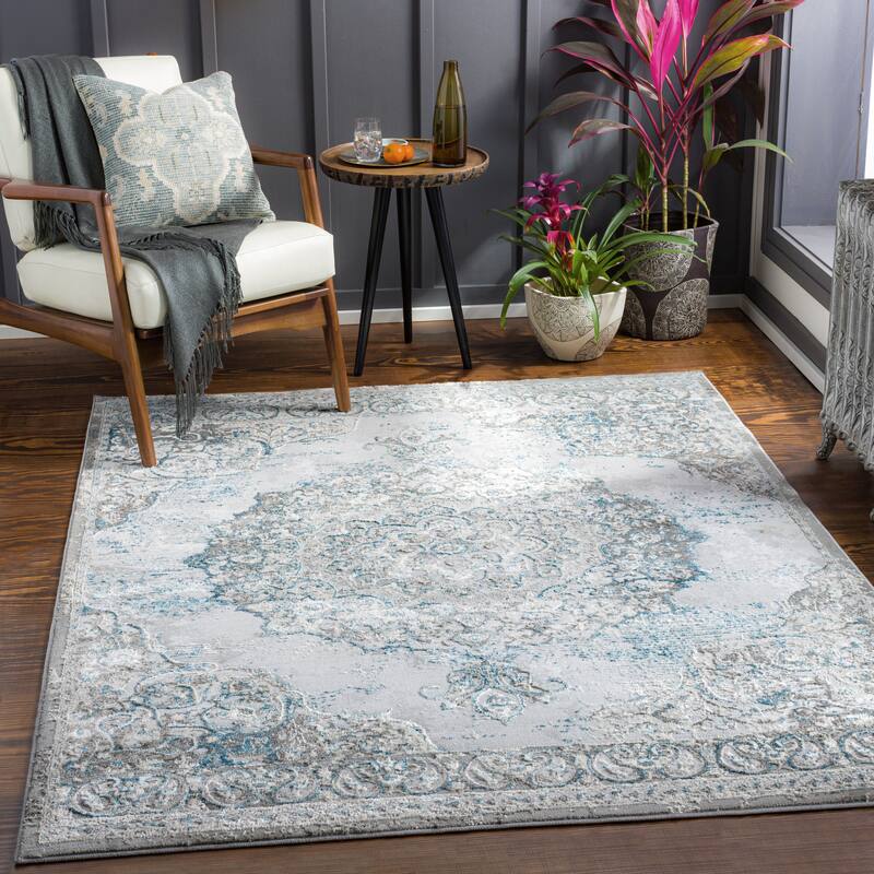 Livabliss Amabilia Persian Area Rug