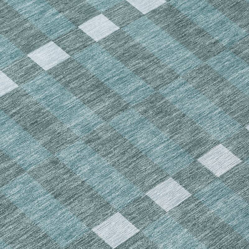 Machine Washable Indoor/ Outdoor Modern Augusta Chantille Rug