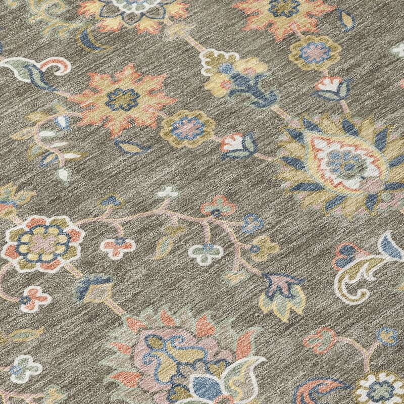 Machine Washable Indoor/ Outdoor Traditional Basalt Chantille Rug