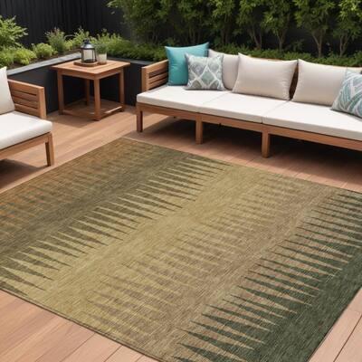 HomeRoots Striped Transitional Rectangle Outdoor Rug