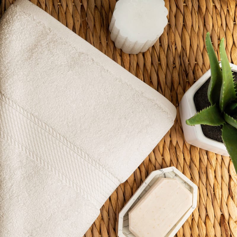 Superior Egyptian Cotton Pile Heavyweight Bath Towel Set of 2