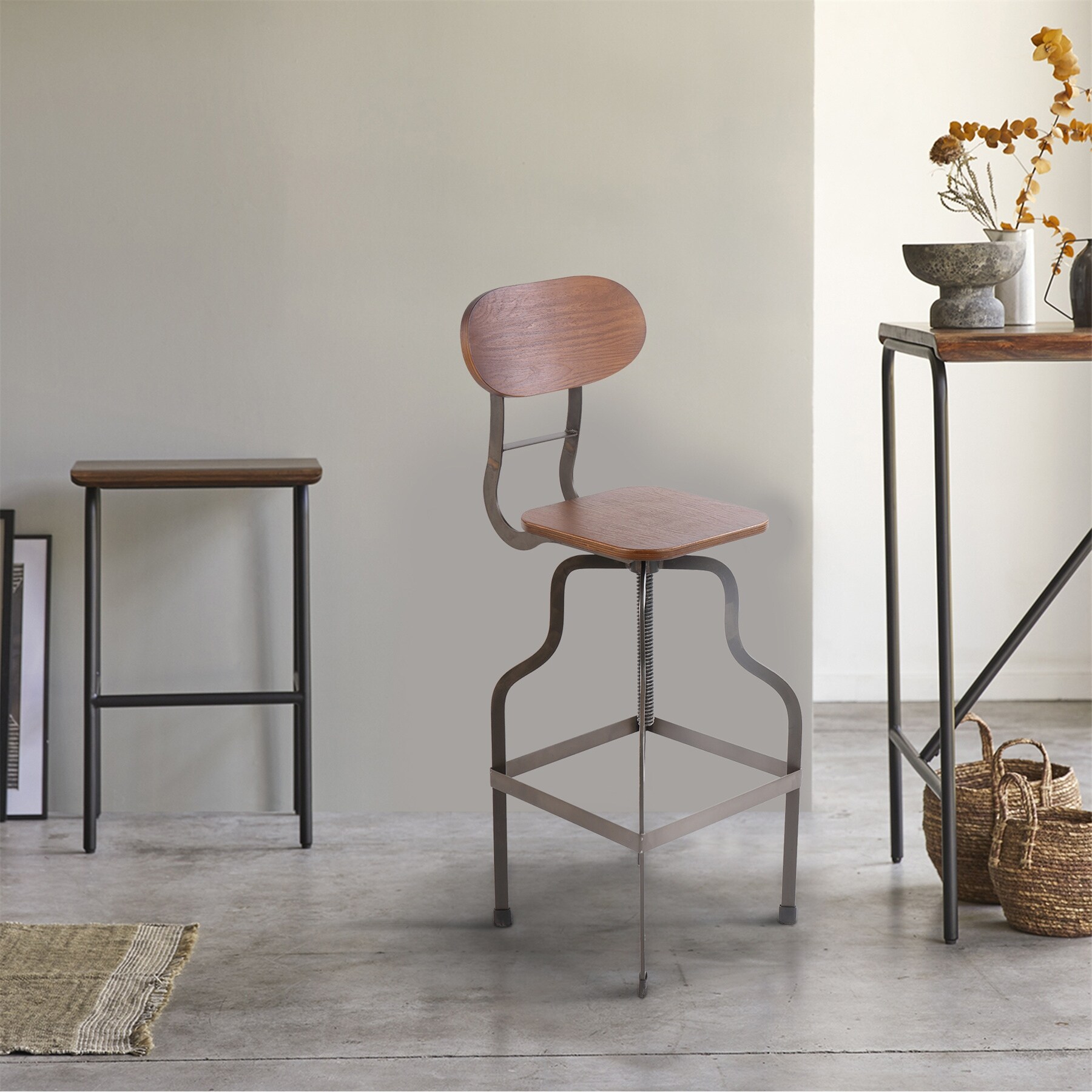Industrial swivel bar deals stools with backs