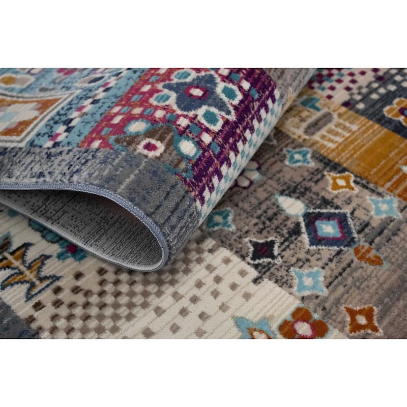 Noori Rug Latif Leslee Rug