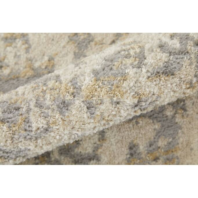 Chic Floral Accents Area Rug - 4' x 6'