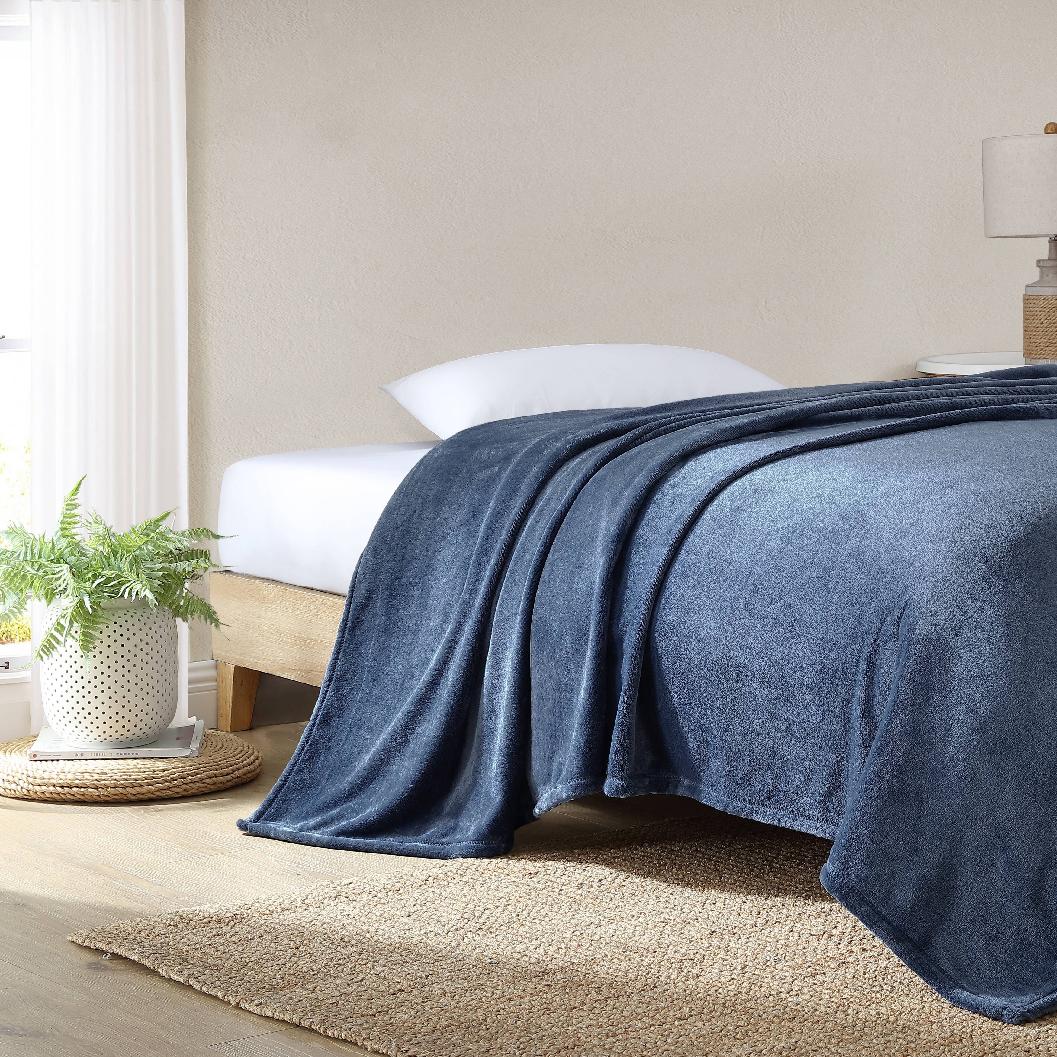 Tommy bahama cooling blanket deals
