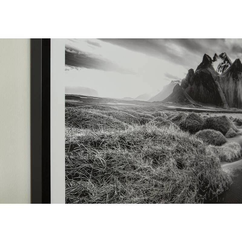 Signature Design by Ashley Delstone Black/White Wall Art