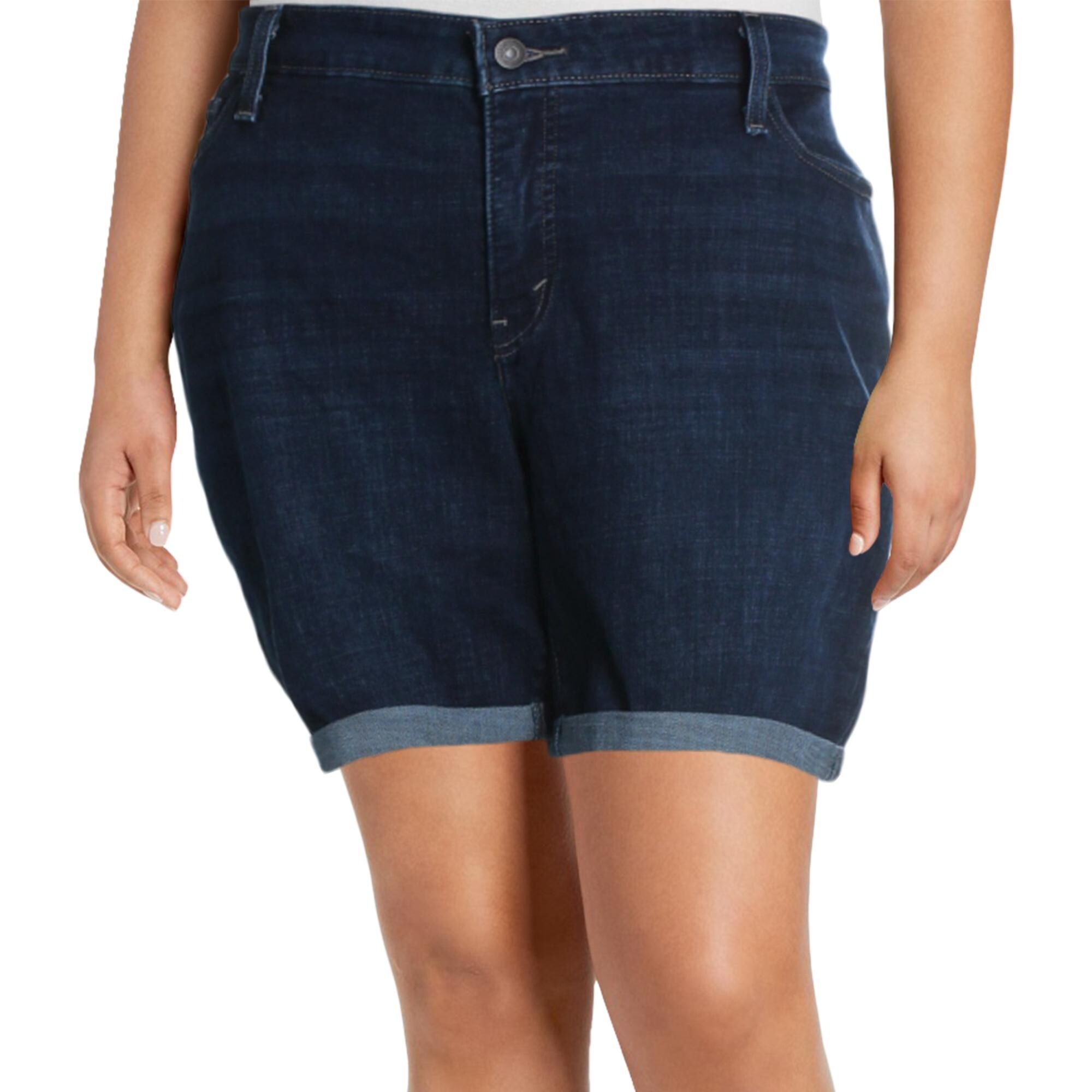 levi plus shorts