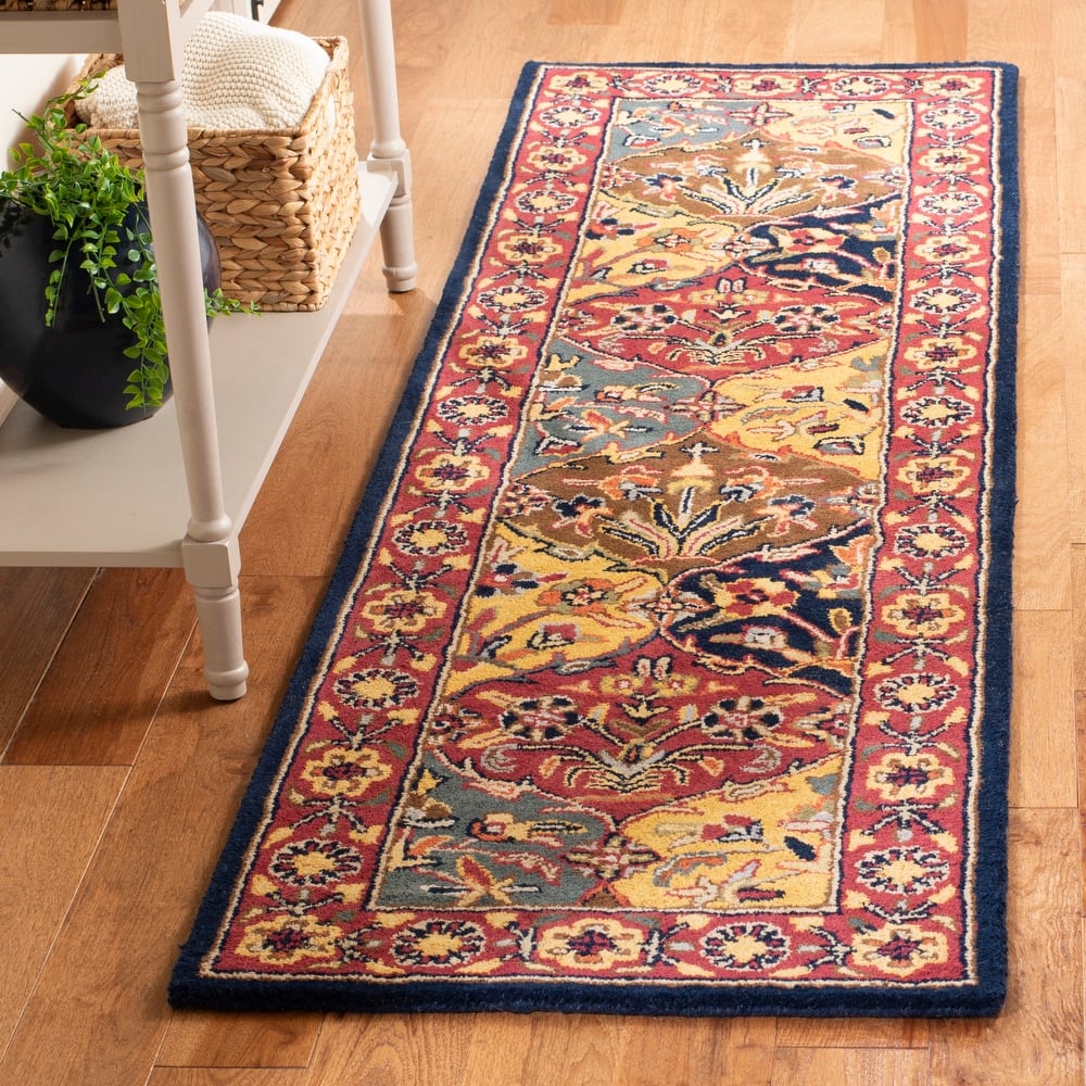 SAFAVIEH Handmade Heritage Square Knot Traditional Oriental Wool Rug