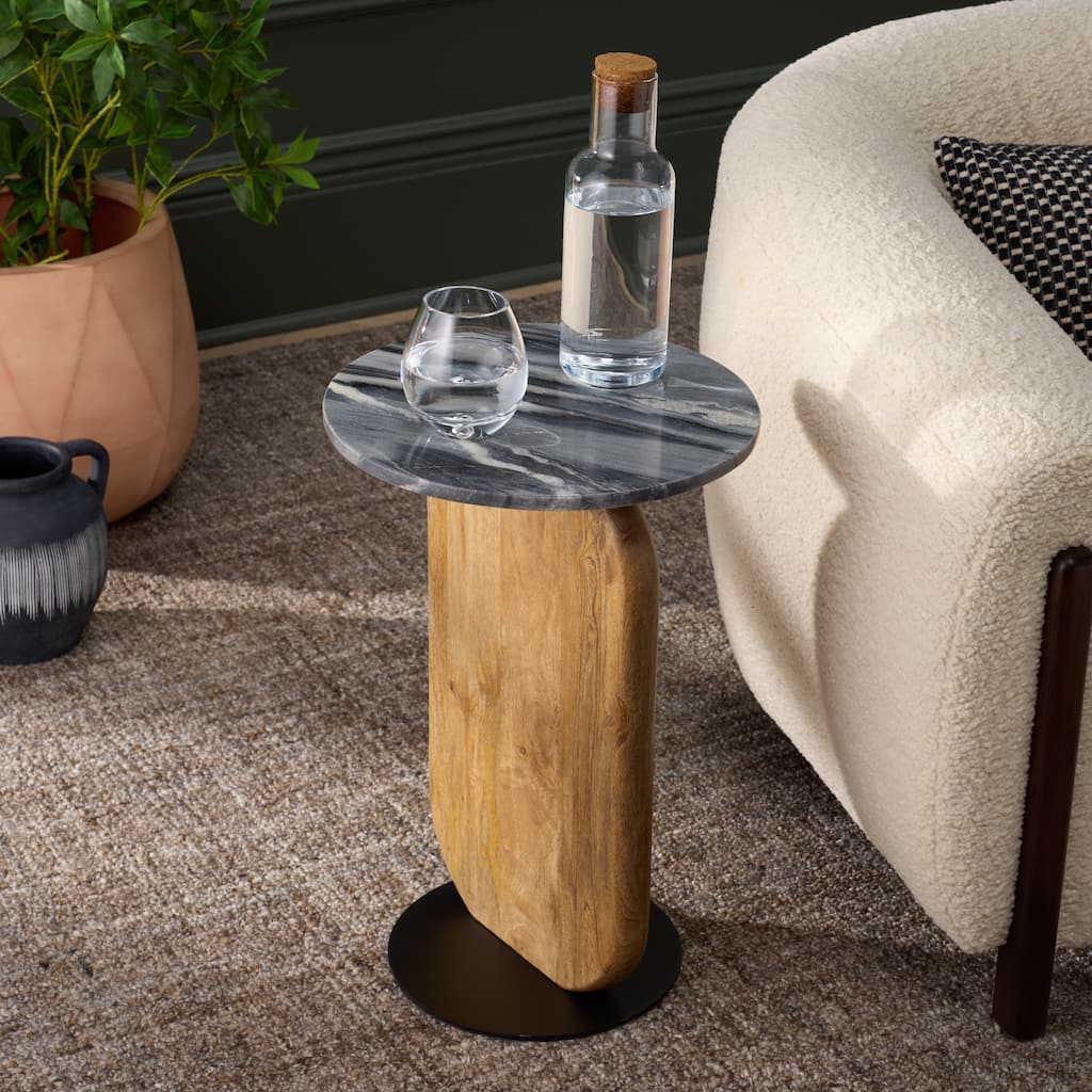 SAFAVIEH Home Kokhy Side Table - 14"W x 14"D x 22"H