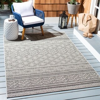 Safaviehsafavieh Courtyard Charmaine Indoor Outdoor Rug 5 3 X 7 7 Black Grey Dailymail
