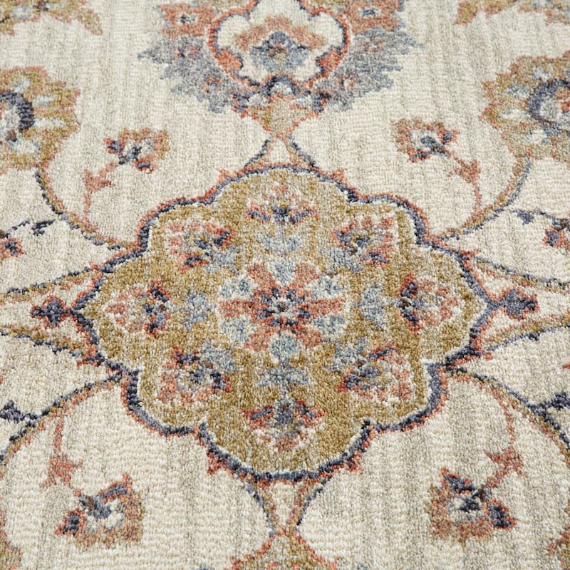 Julia Traditional Floral Area Rug