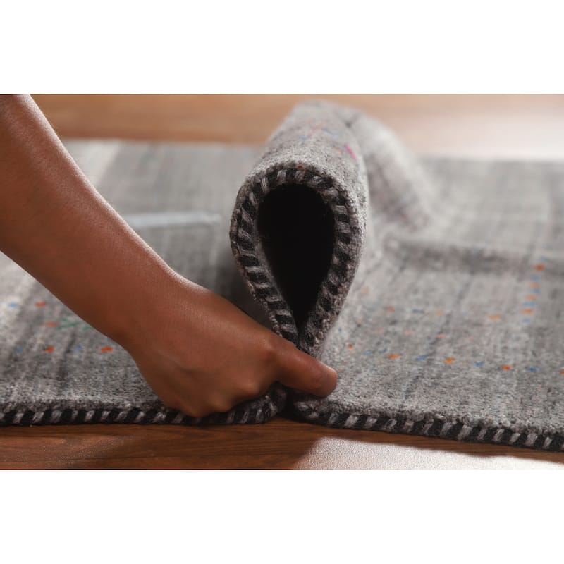 Hand Knotted Oriental 100% Wool Carpet Tribal Tribal Greys & Charcoal Gabbeh Area Rug - 5' 10'' X 4' 0''