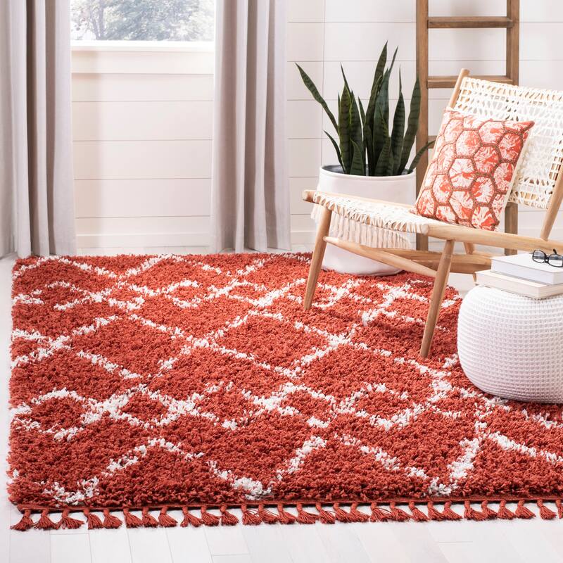 SAFAVIEH Pro Lux Shag Darcia Moroccan Tassel 2.4-inch Thick - 4' x 6' - Rust/Creme - Runner/Rectangle