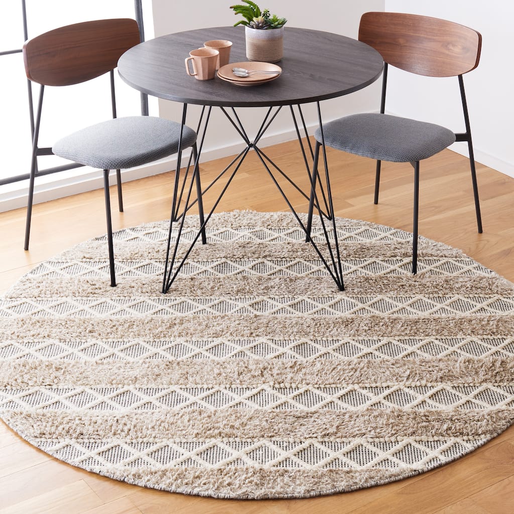 SAFAVIEH Vermont Lilian Wool Fringe Rug