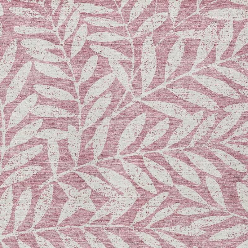 HomeRoots Floral Transitional Rectangle Outdoor Rug