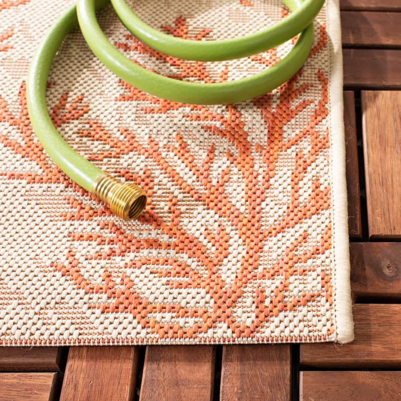 SAFAVIEH Courtyard Dieuwertje Indoor/ Outdoor Waterproof Patio Backyard Rug