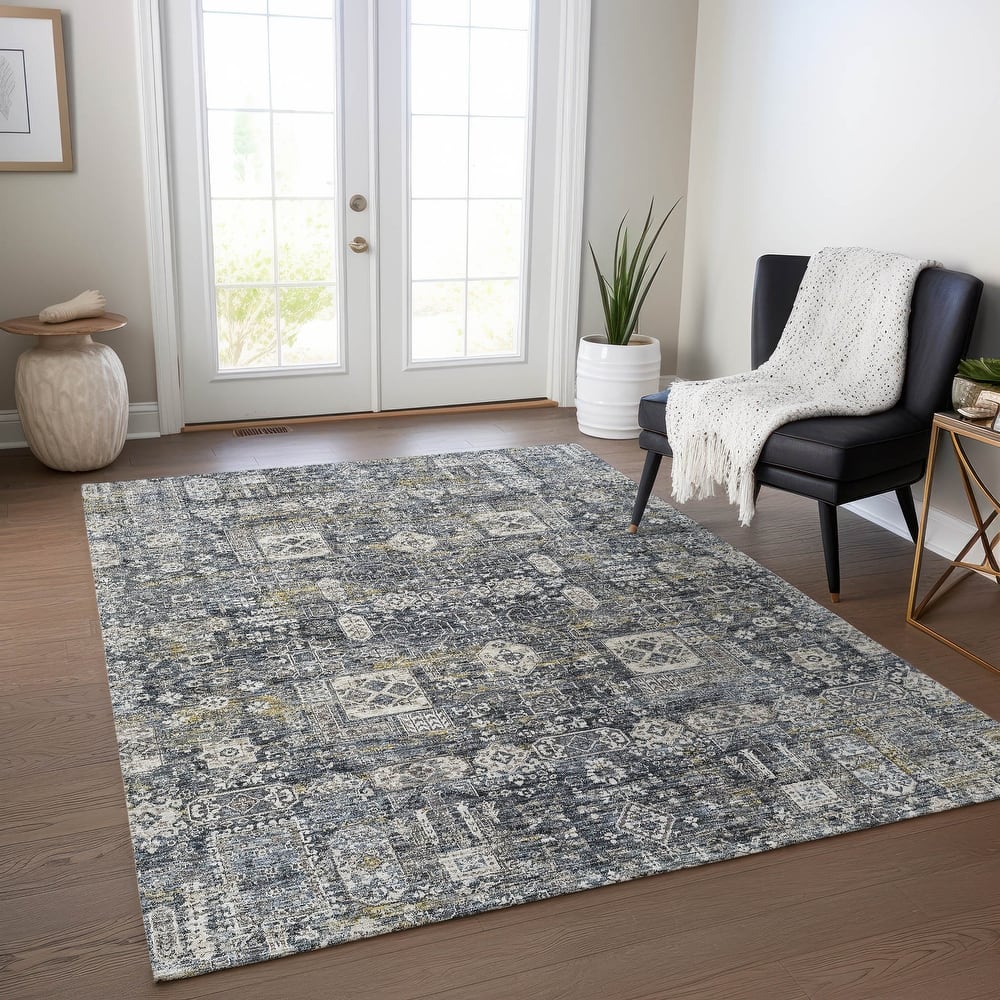 Machine Washable Indoor/ Outdoor Chantille Vintage Traditional Rug