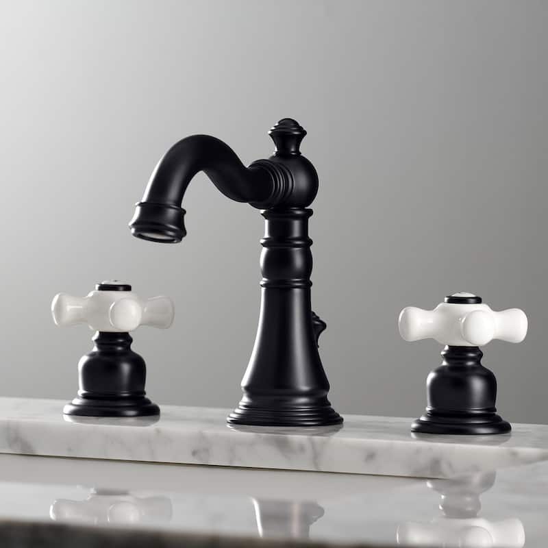 American Classic 8 in. Widespread Bathroom Faucet