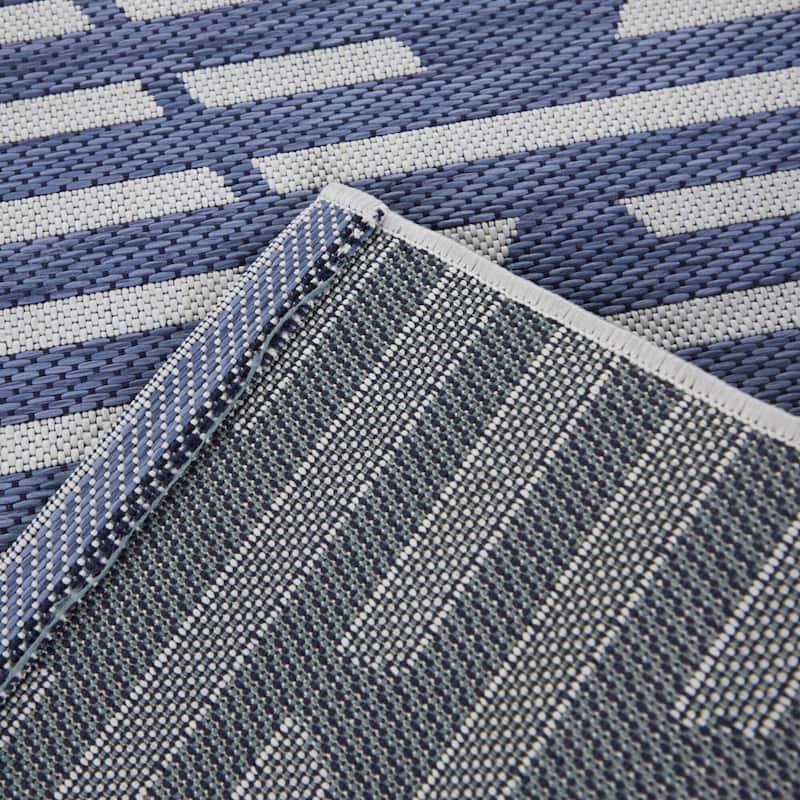 Degas Striped Trellis Indoor/Outdoor Area Rug