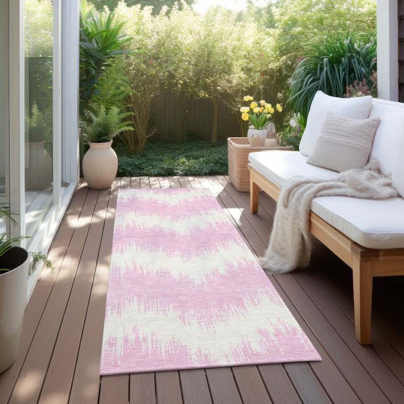 Machine Washable Indoor/ Outdoor Chantille Chevron Modern Rug - Pink - 2'3" x 7'6"