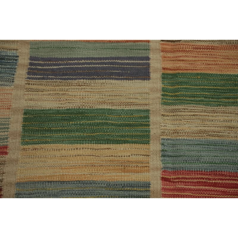 Hand Woven Southwestern Wool Multi-Colored Geometric Area Rug - 8' 10'' X 5' 11''
