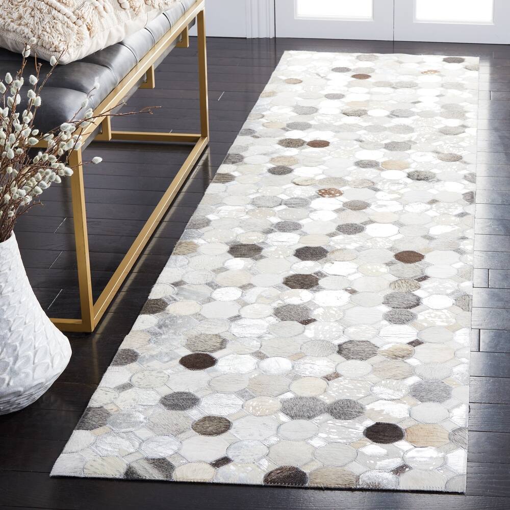SAFAVIEH Flatweave Studio Leather Ivetta Modern Rug
