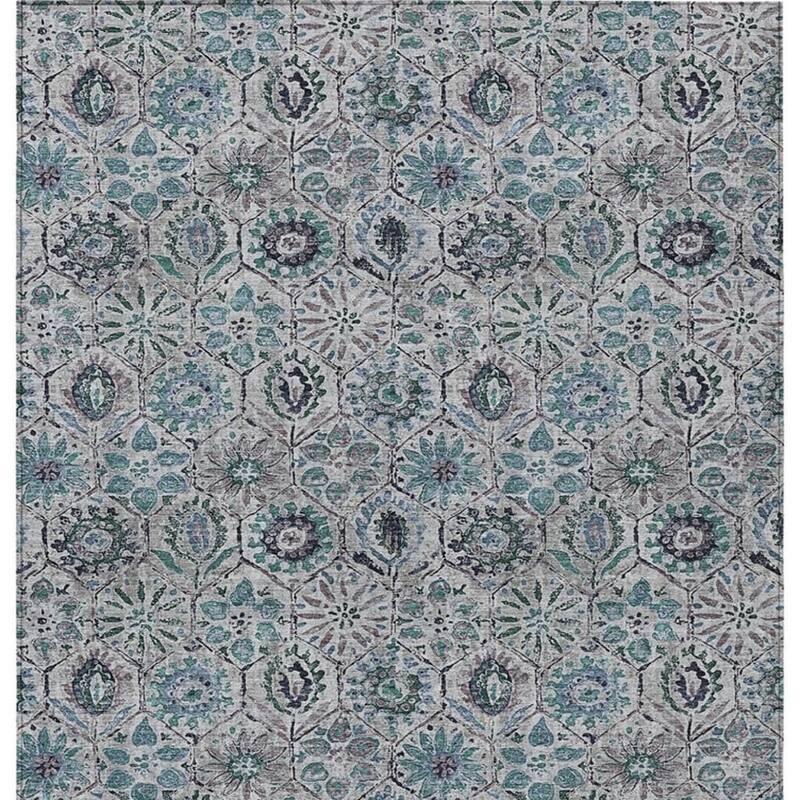 HomeRoots Floral Transitional Rectangle Outdoor Rug