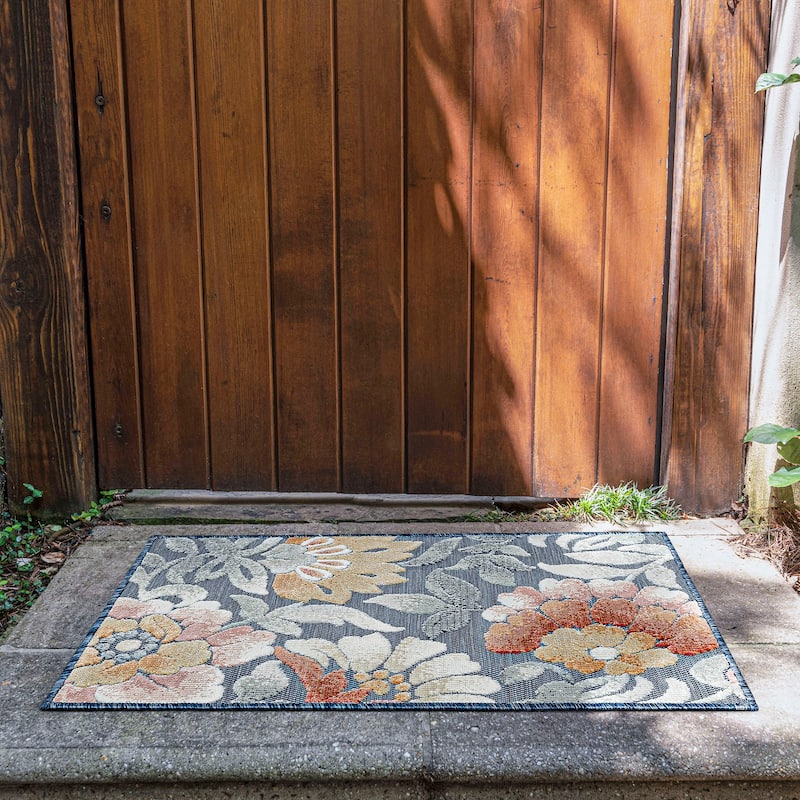 Tropicana Tropical Floral Indoor/Outdoor Area Rug