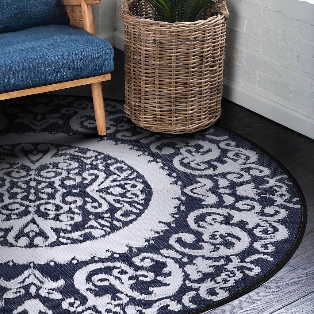 Nuu Garden 5" round Indoor/Outdoor Tribal Inspired Floral Area Rug - 5' Round