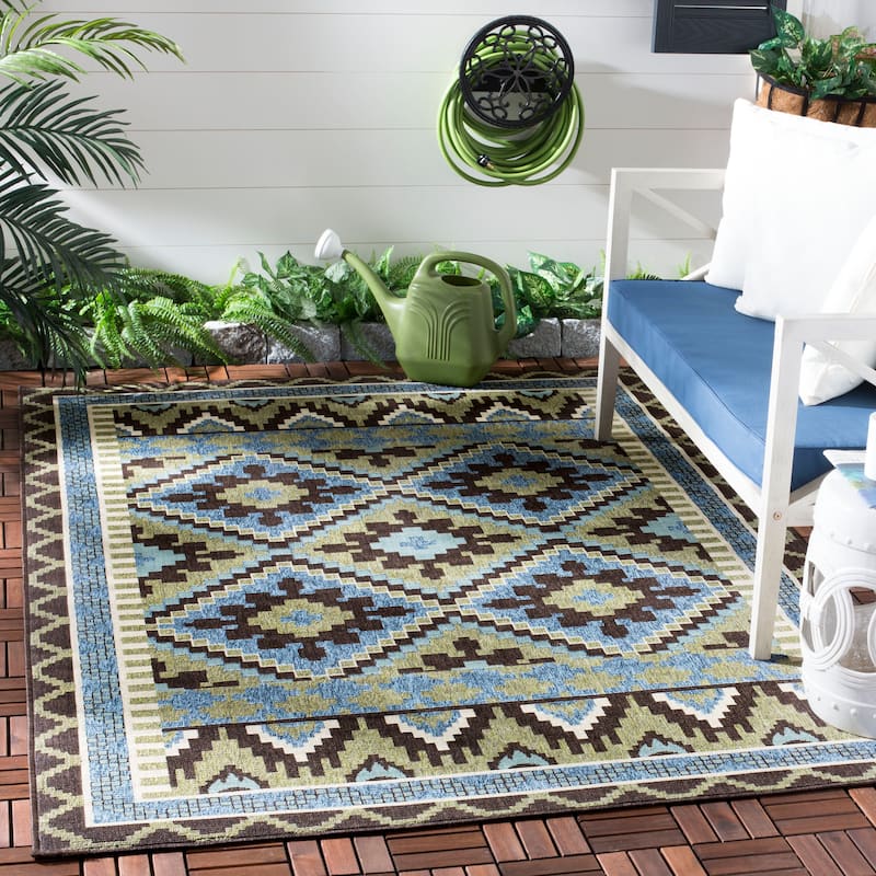 SAFAVIEH Veranda Vitaline Indoor/ Outdoor Waterproof Patio Backyard Rug