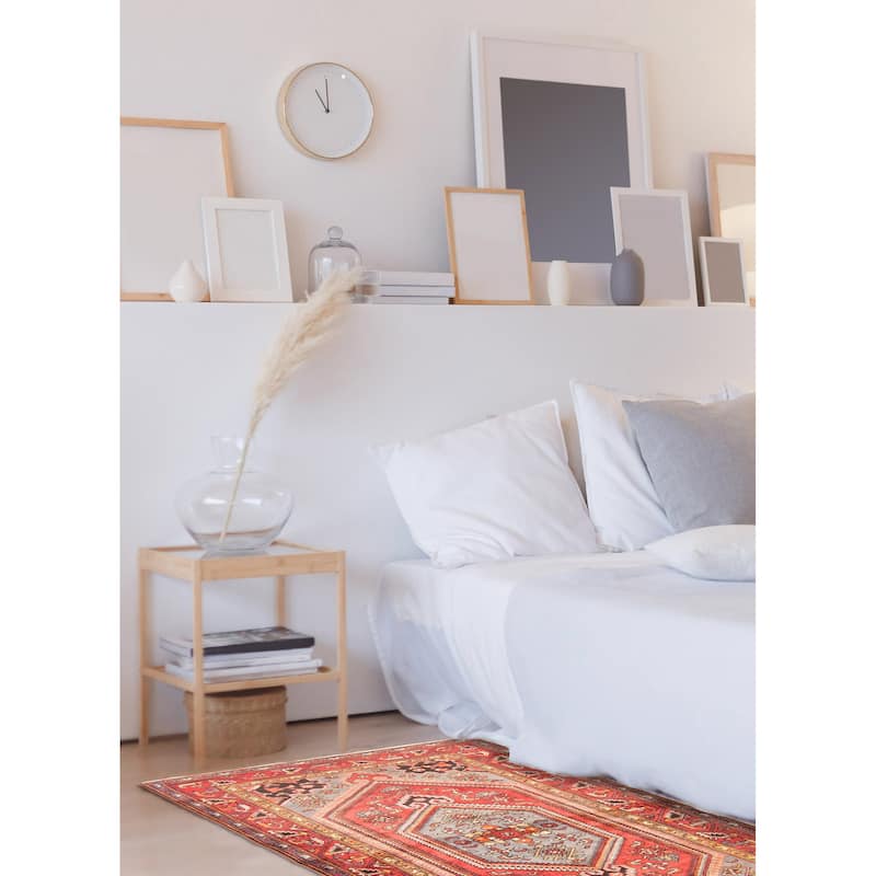 ECARPETGALLERY Hand-knotted Andelz Red Wool Rug - 4'8 x 6'11