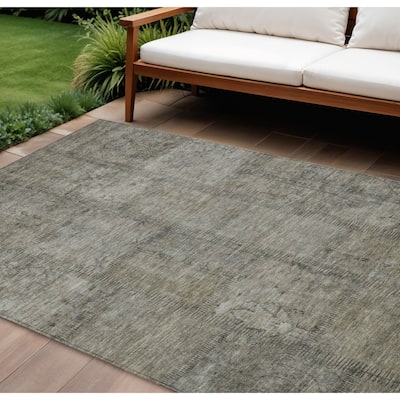 HomeRoots Patchwork Transitional Rectangle Outdoor Rug