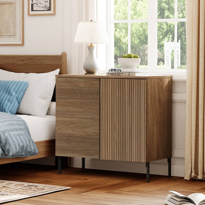 Modern Minimalist Wood Nightstand With Doors ,31.5" End Table,Reeded Design Bedside Table
