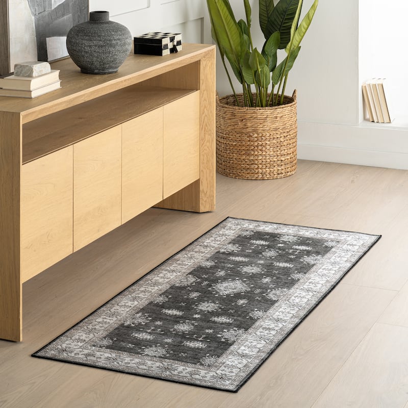 Nuloom Moxie SplashGuard Traditional Bordered Machine Washable Area Rug