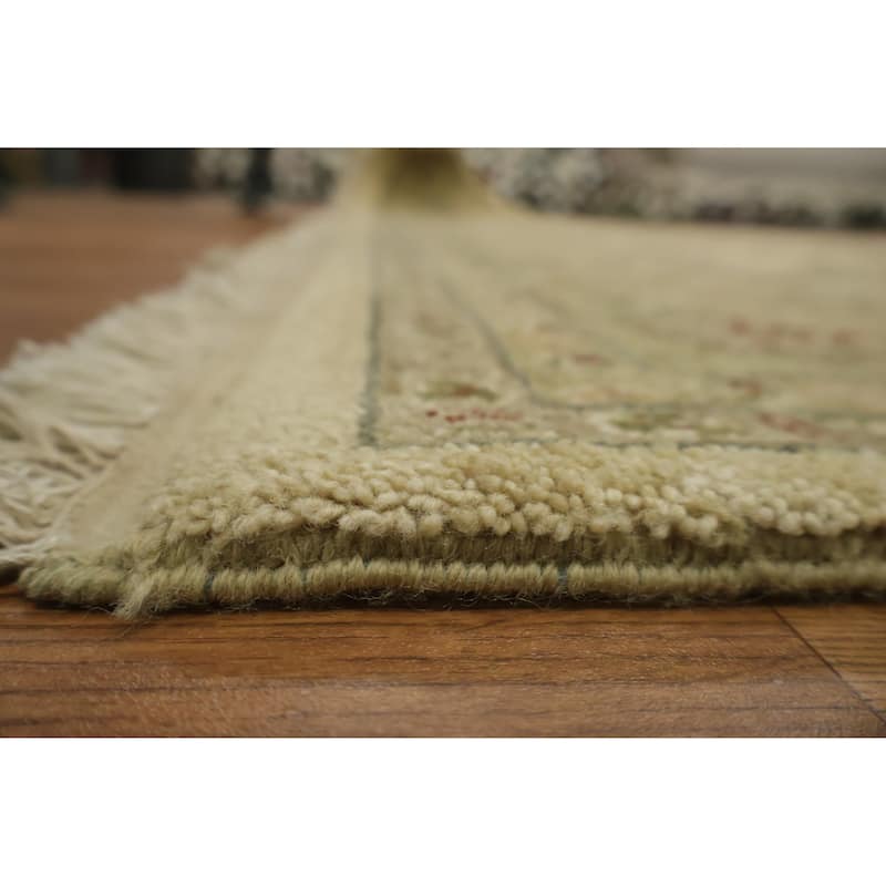 Hand Knotted Oriental 100% Wool Carpet Transitional All-Over Beige & Ivories Oushak Area Rug - 8' 10'' X 5' 10''