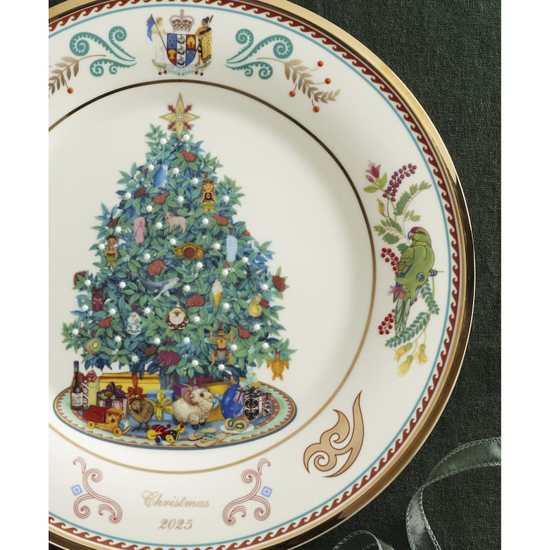 Lenox 2025 Trees Around The World Plate, New Zealand