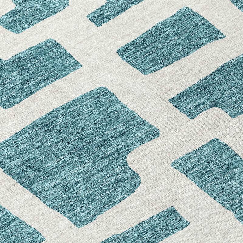 Machine Washable Indoor/ Outdoor Chantille Geo Contemporary Rug